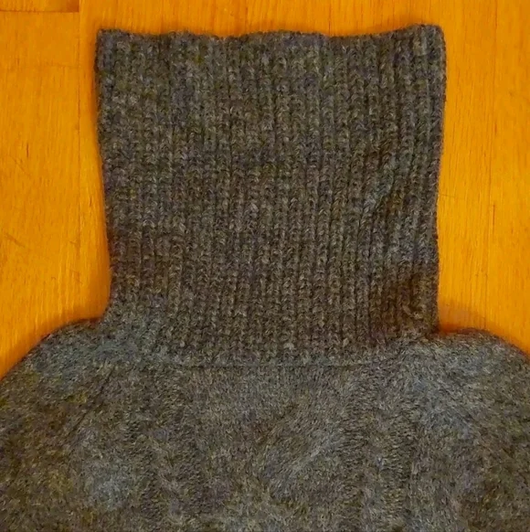 Faherty Frost Cable Stitch Turtleneck Sweater XS Charcoal Gray - Picture 15 of 15